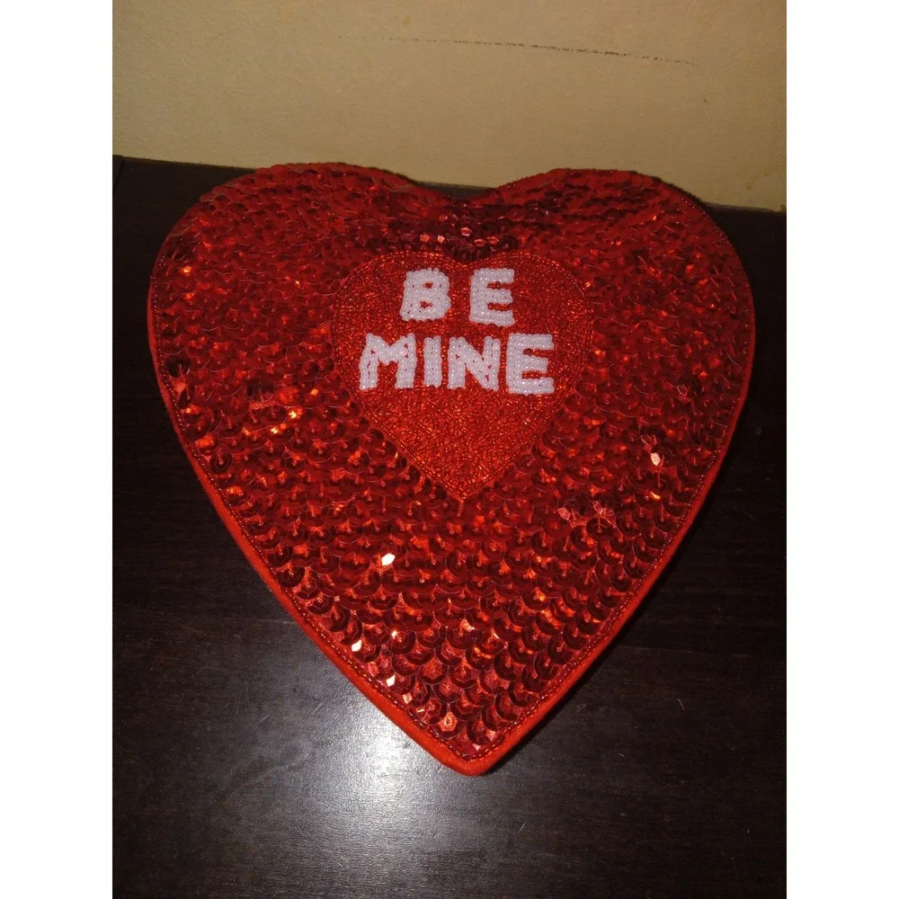 New Vintage Sequined Red Heart Box Jewelry Trinket Candy VALENTINE‎ BE MINE